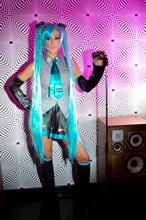 Hatsune Miku nude cosplay 10